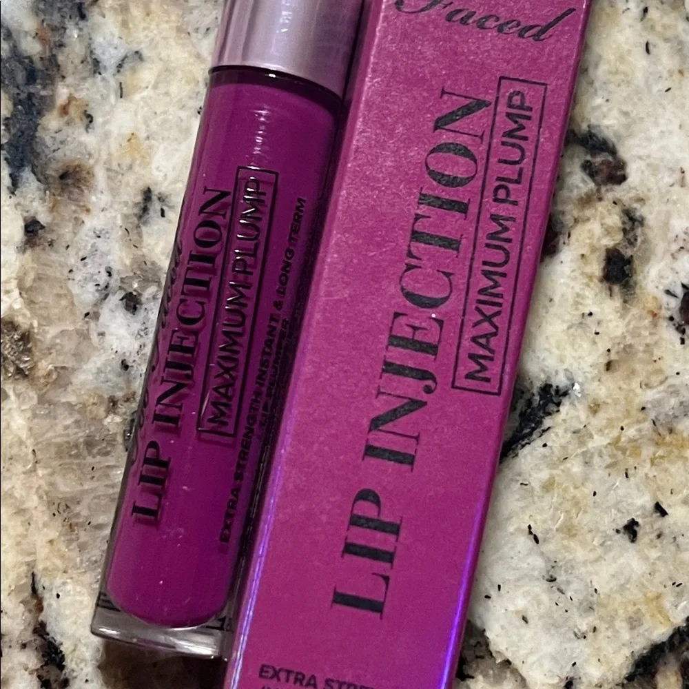 💕⚡️Too Faced Berry Crush Maximum Lip Injection